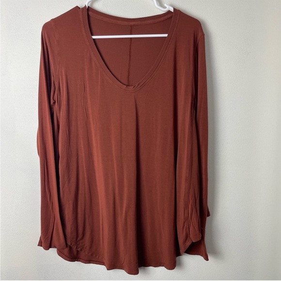 {SOLD} LULULEMON Up For Down Time Top Long Sleeve Women’s US 10 Orange - Picture 6 of 9
